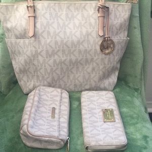 MK purse set